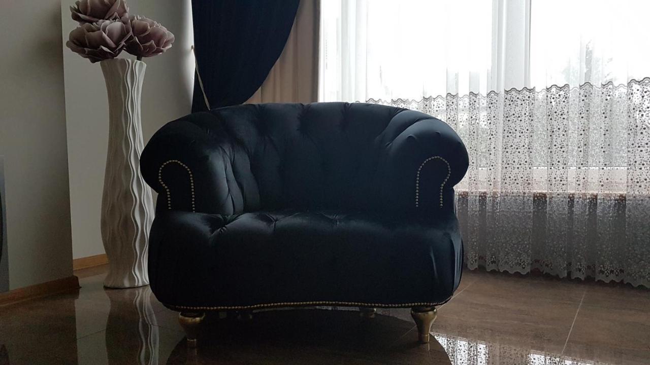 Premium Jacuzzi Apartment Клайпеда Екстериор снимка